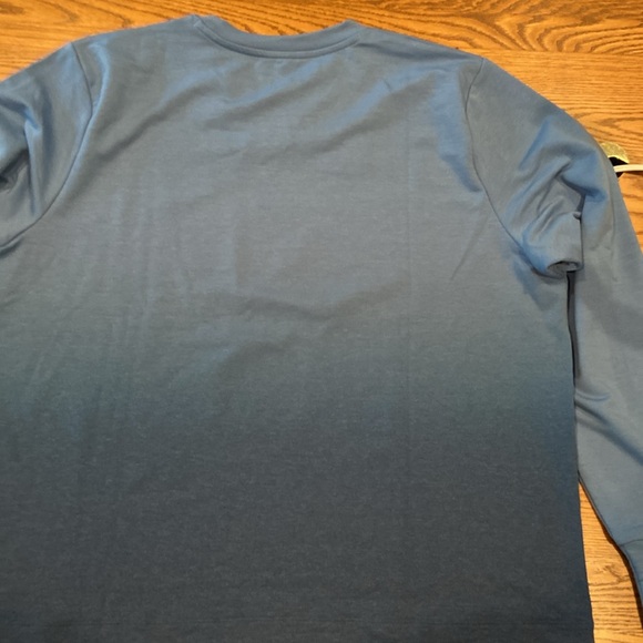 Women’s Under Armour long sleeve tee shirt - Picture 3 of 3